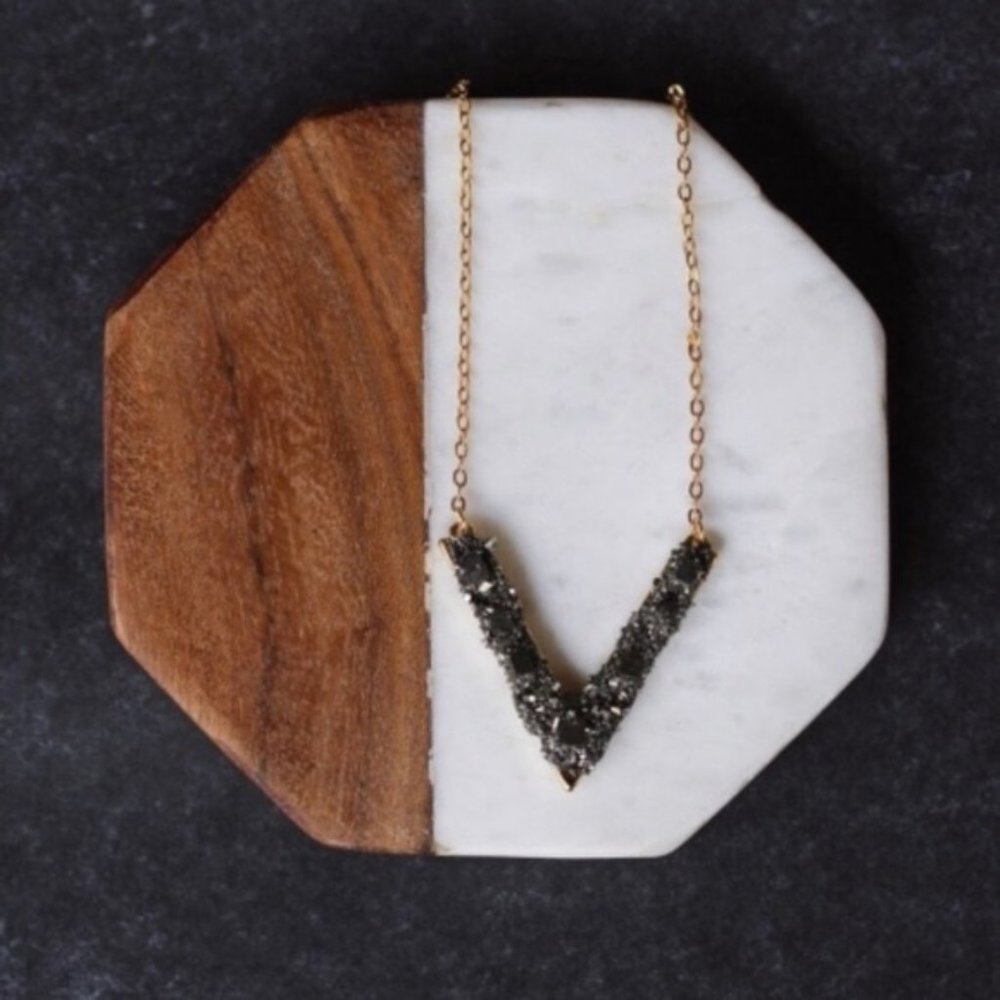 Victoria Necklace